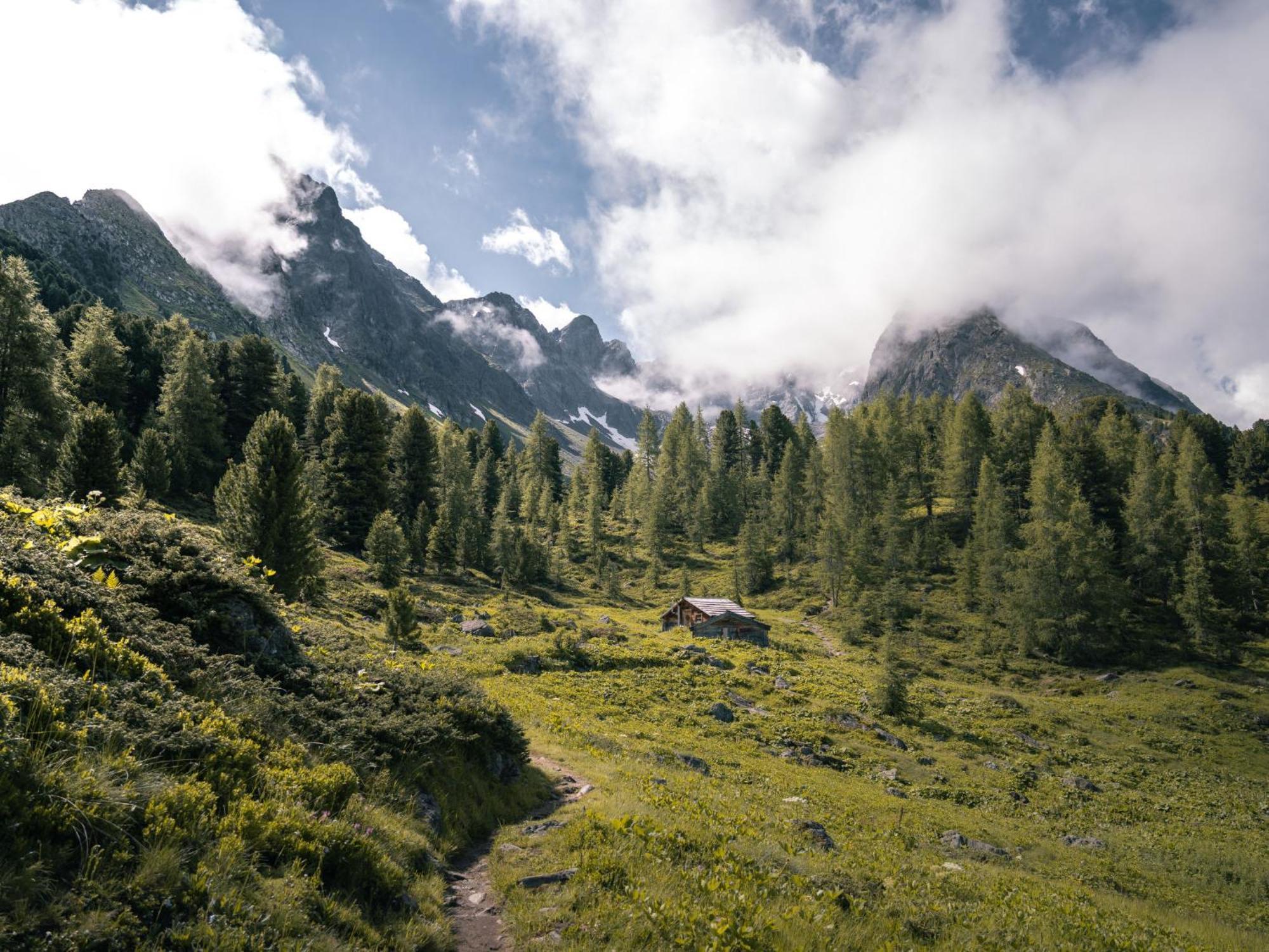 Apartment Alpenflora By Interhome カップル エクステリア 写真